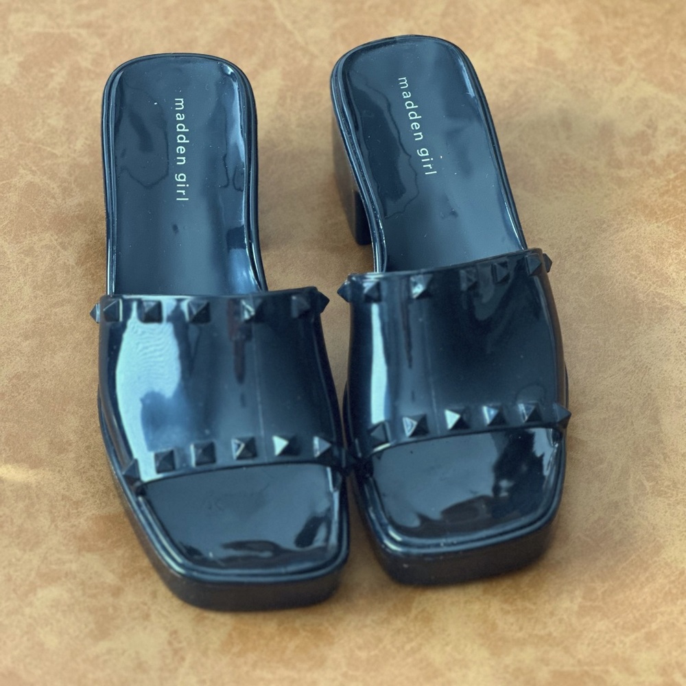 Madden Girl Rubber studded platforms